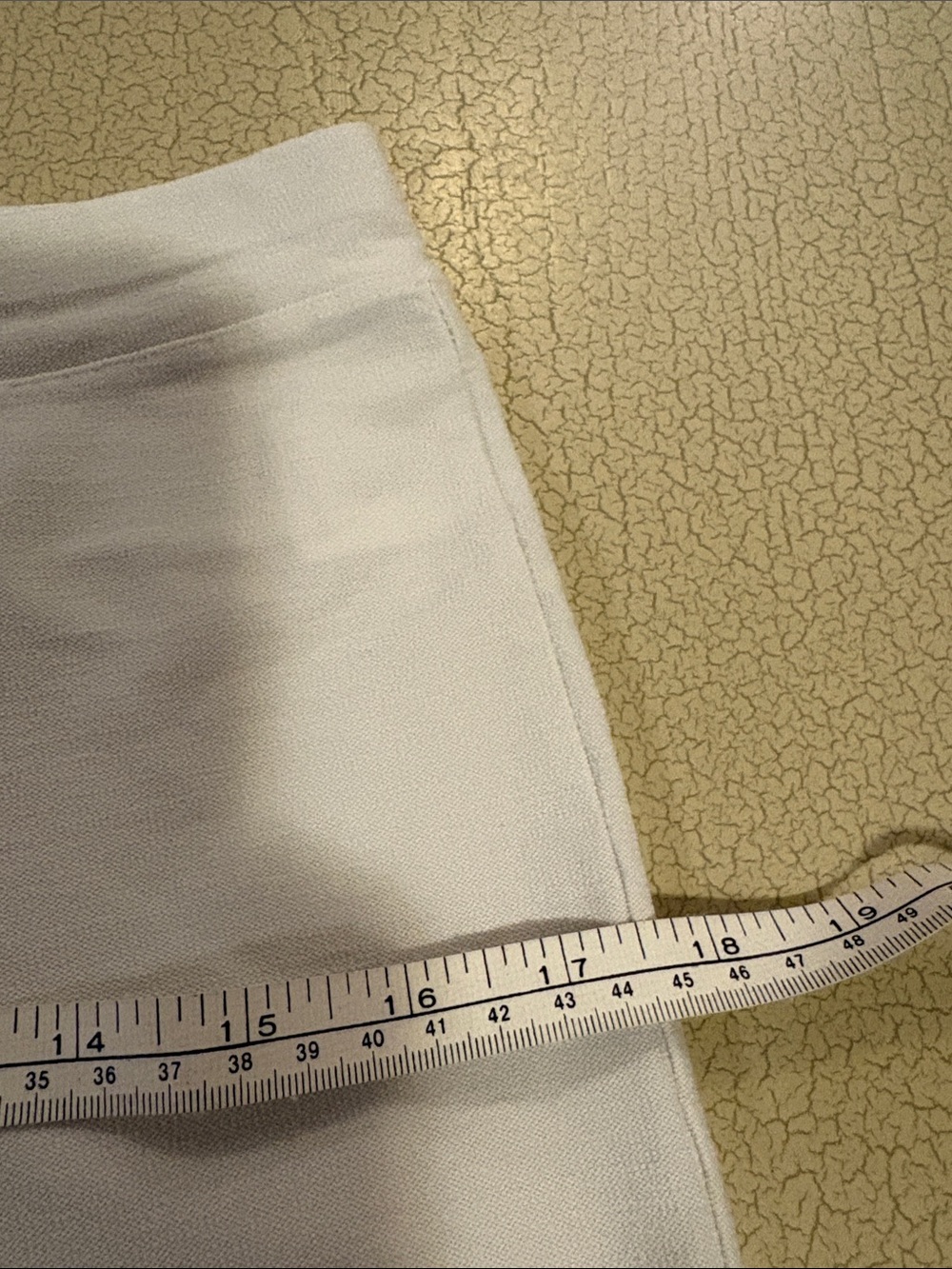 Eileen Fisher White Crepe Pull-On Straight Leg Pants - Picture 7 of 8